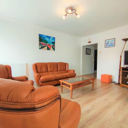 Appartement T3 Lumineux Et Tout Confort De 72 M2 Avec Parking Privatif Ла Рошел Екстериор снимка